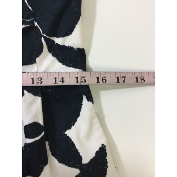 EXPRESS DESIGN STUDIO SZ 10 L Black White Floral Strapless Mini Dress B24 - Picture 6 of 8